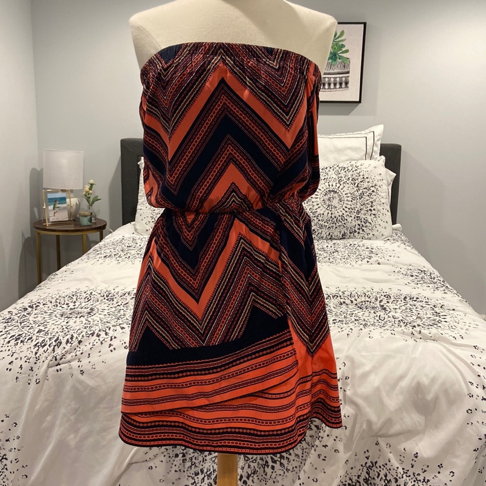 Strapless dress, tribal print